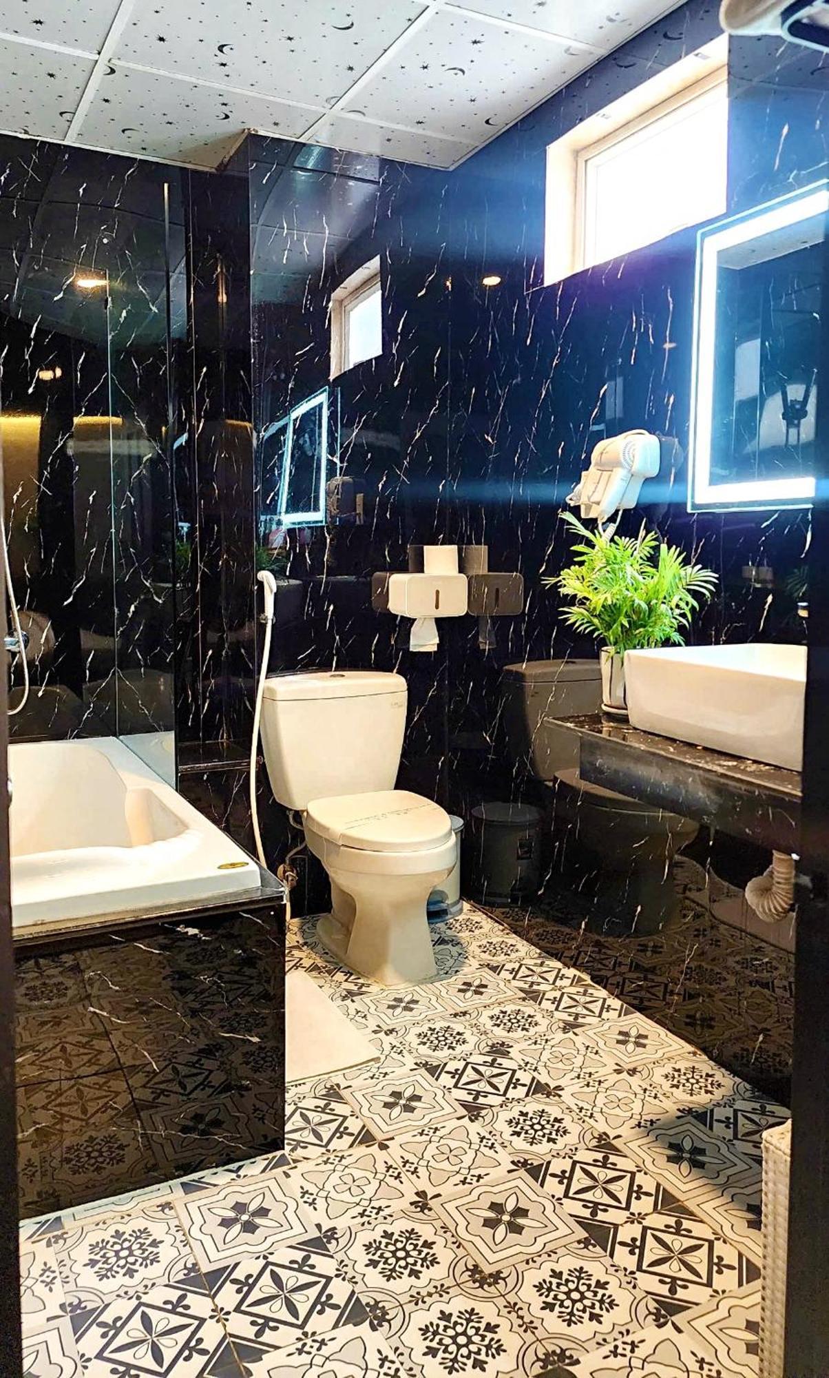 Rosa Group & Spa 3* TP. Hồ Chí Minh
