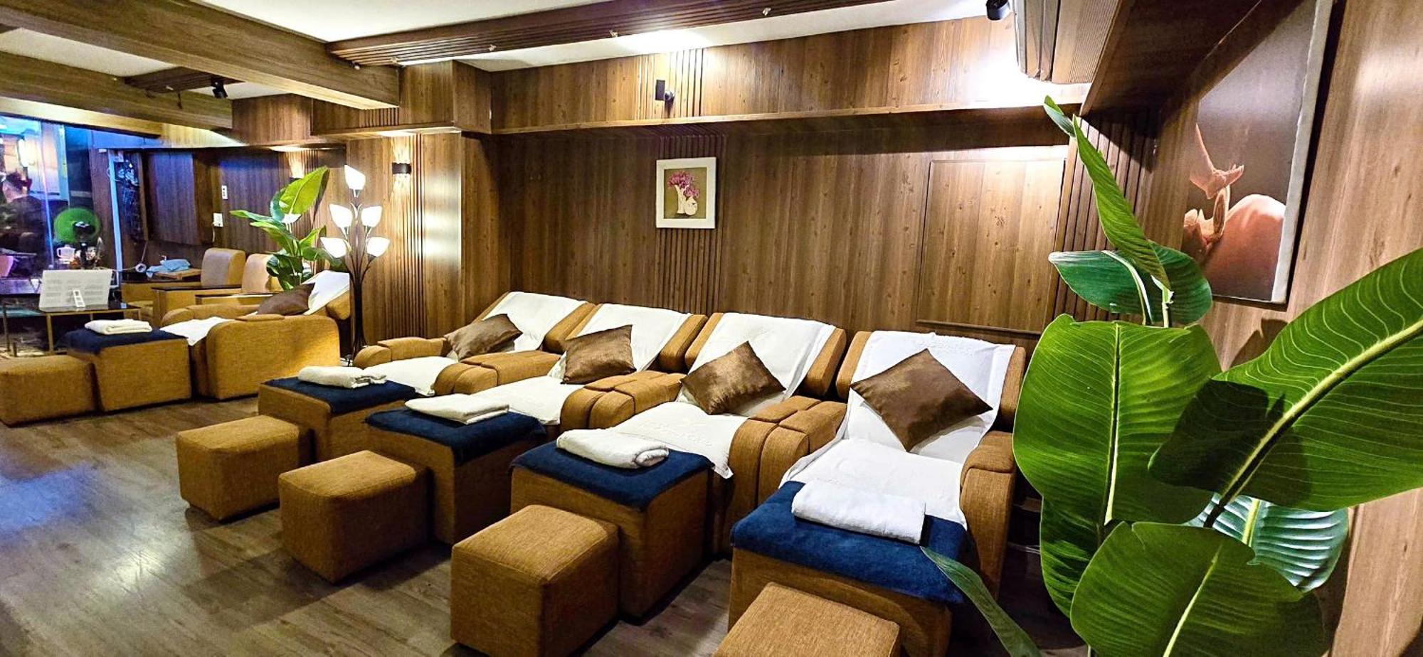 Khách sạn Rosa Group & Spa TP. Hồ Chí Minh