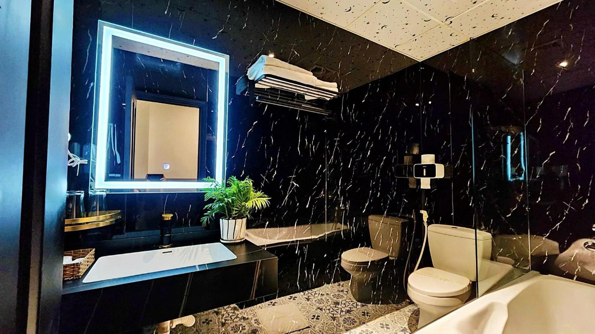 Rosa Group & Spa Khách sạn 3*
